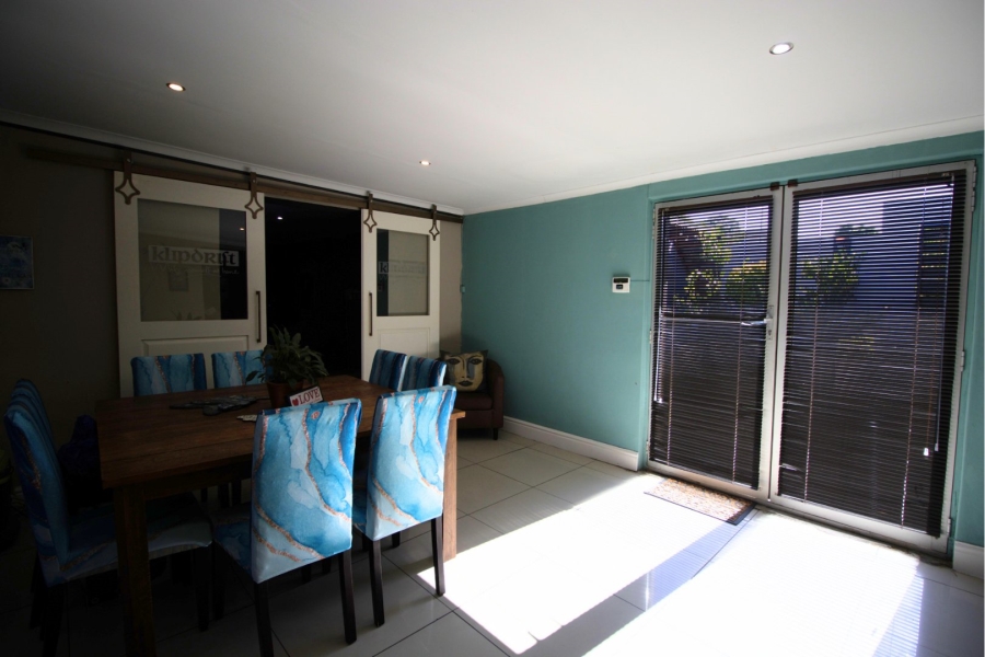 3 Bedroom Property for Sale in Sherwood Eastern Cape